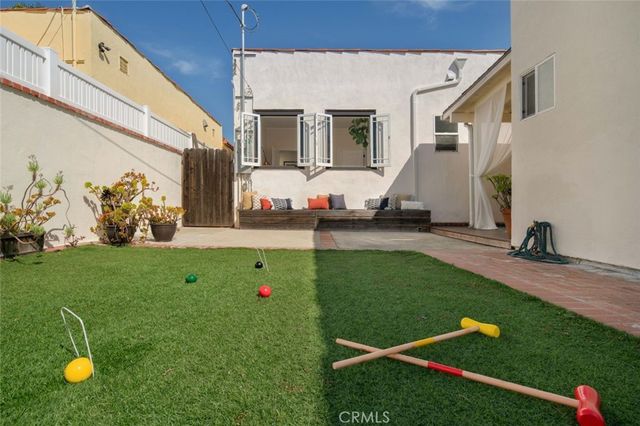 3109 Stanford, Venice, CA 90292