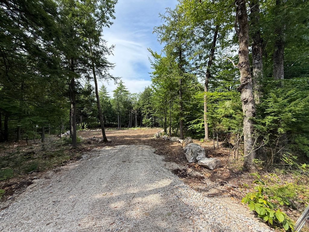 486 N High Street, Bridgton, ME 04009 — exterior