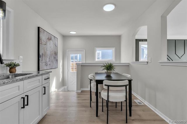 30558 Rustic Lane, Westland, MI 48186