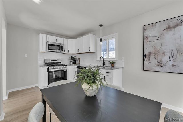 30558 Rustic Lane, Westland, MI 48186