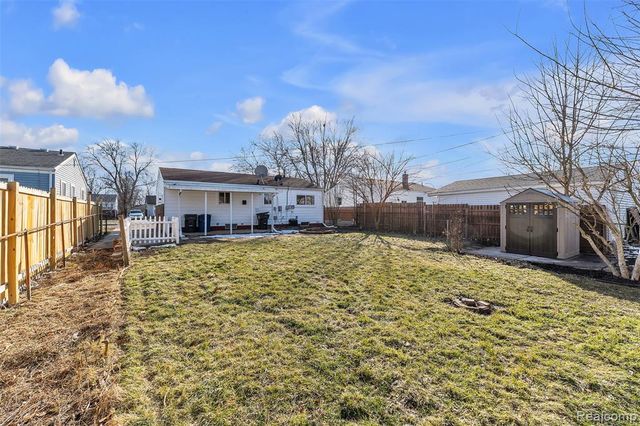 30558 Rustic Lane, Westland, MI 48186