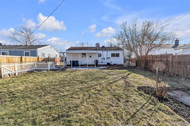 30558 Rustic Lane, Westland, MI 48186