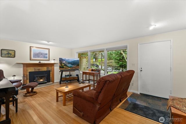 2515 NE 168th Street, Shoreline, WA 98155