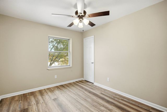 5600 Choctaw Drive, Granbury, TX 76049