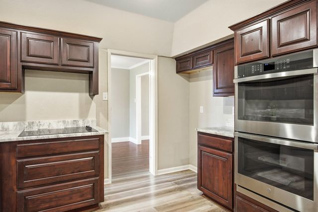 5600 Choctaw Drive, Granbury, TX 76049