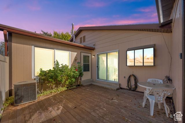 621 COACHMAN WAY, Riverdale, UT 84405