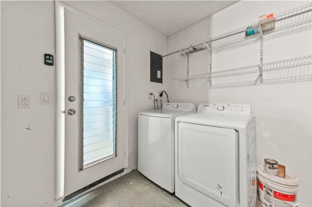 717 SW 16th Street, Boynton Beach, FL 33426