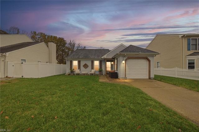 917 Roberval DR, Virginia Beach, VA 23454