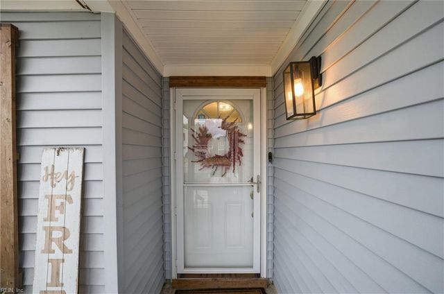 917 Roberval DR, Virginia Beach, VA 23454