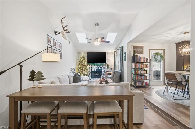 917 Roberval DR, Virginia Beach, VA 23454