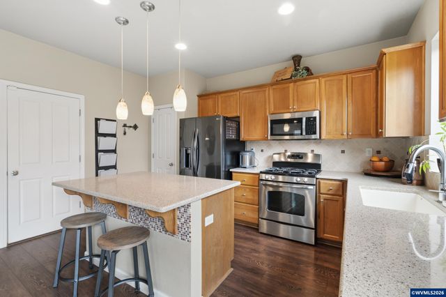 2573 NW Beehollow Ln, Albany, OR 97321