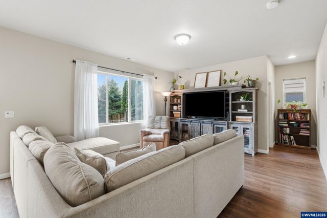 2573 NW Beehollow Ln, Albany, OR 97321