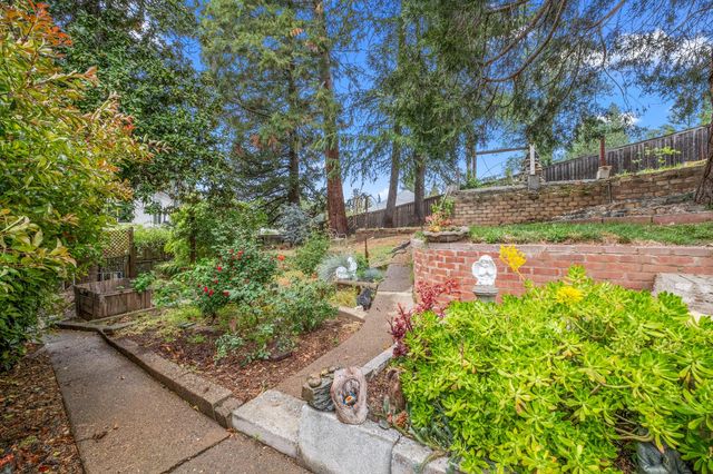 2701 Coloma St, Placerville, CA 95667