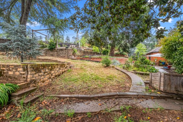 2701 Coloma St, Placerville, CA 95667