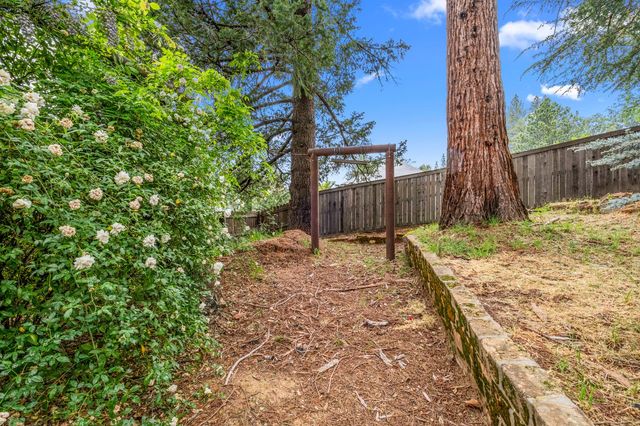 2701 Coloma St, Placerville, CA 95667