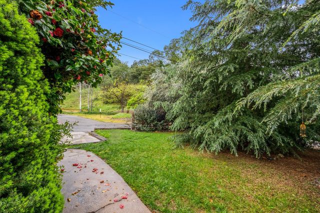 2701 Coloma St, Placerville, CA 95667