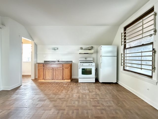 1609 N MCVICKER Street CH2, Chicago, IL 60639