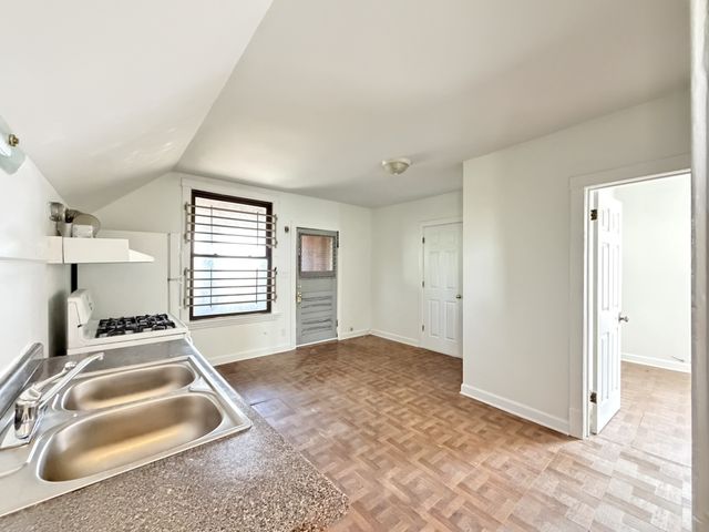 1609 N MCVICKER Street CH2, Chicago, IL 60639