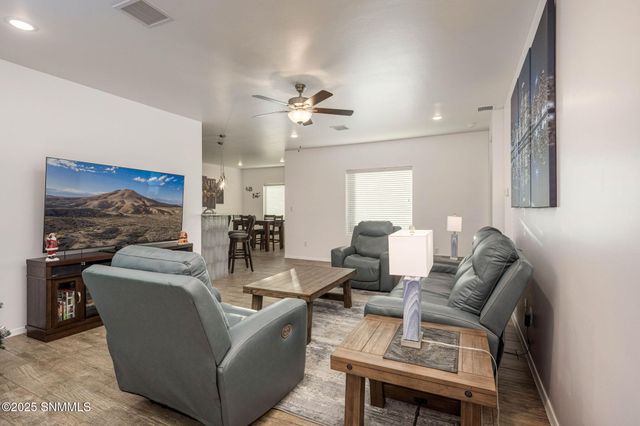 6165 Sinatra Place, Las Cruces, NM 88012