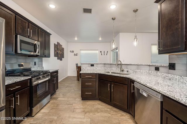 6165 Sinatra Place, Las Cruces, NM 88012