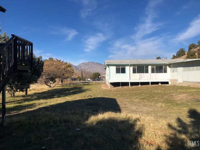 3110 Warren Way, Lake Isabella, CA 93240
