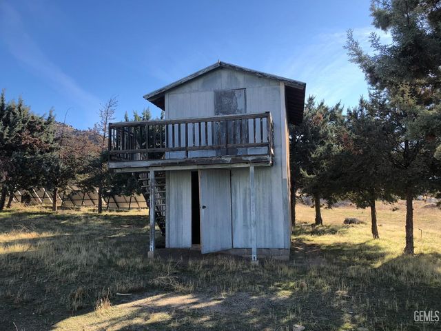 3110 Warren Way, Lake Isabella, CA 93240