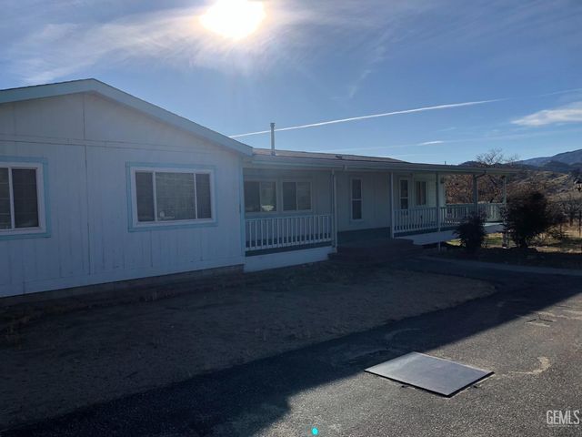 3110 Warren Way, Lake Isabella, CA 93240