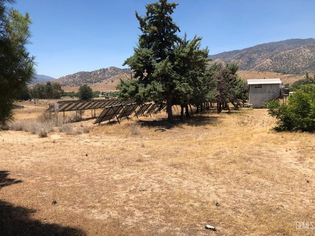 3110 Warren Way, Lake Isabella, CA 93240