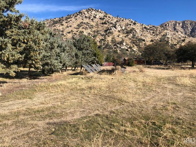 3110 Warren Way, Lake Isabella, CA 93240