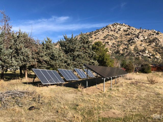 3110 Warren Way, Lake Isabella, CA 93240