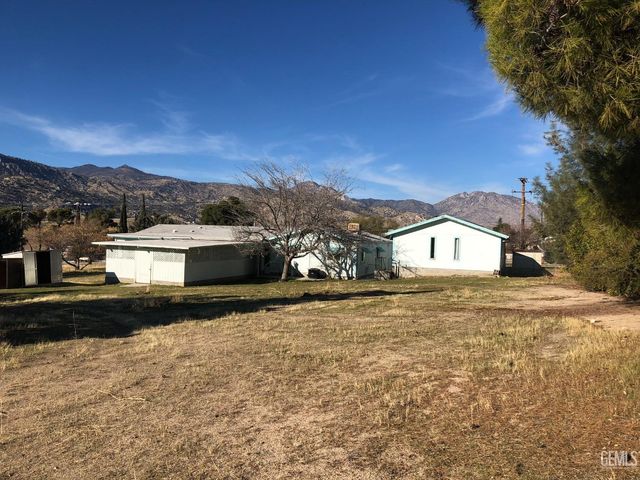 3110 Warren Way, Lake Isabella, CA 93240