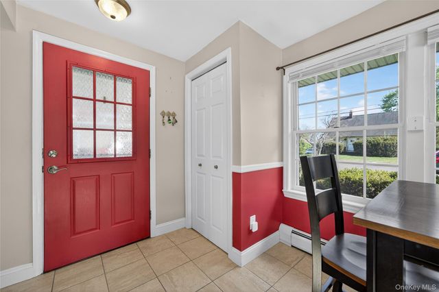 127 Bogert Avenue, Pearl River, NY 10965