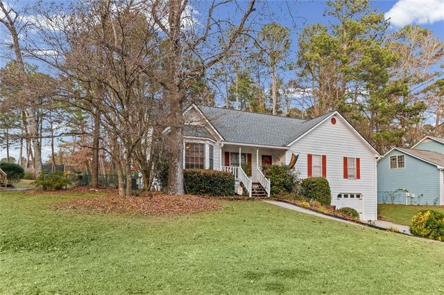 1311 CHANDLER NW Court, Acworth, GA 30102