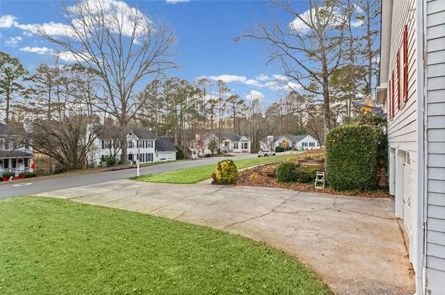 1311 CHANDLER NW Court, Acworth, GA 30102