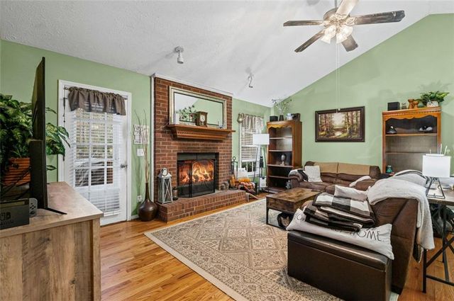 1311 CHANDLER NW Court, Acworth, GA 30102