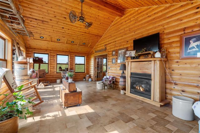 74 New Hope Road, Buffalo, MO 65622