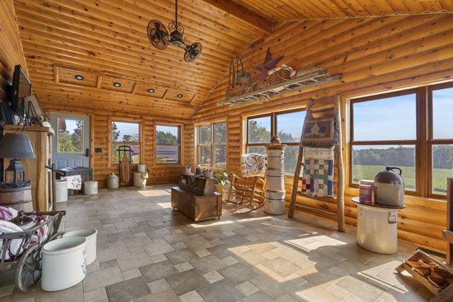 74 New Hope Road, Buffalo, MO 65622