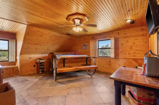 74 New Hope Road, Buffalo, MO 65622