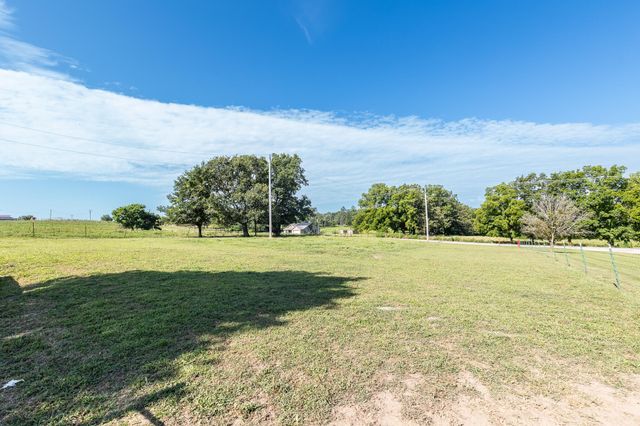 74 New Hope Road, Buffalo, MO 65622