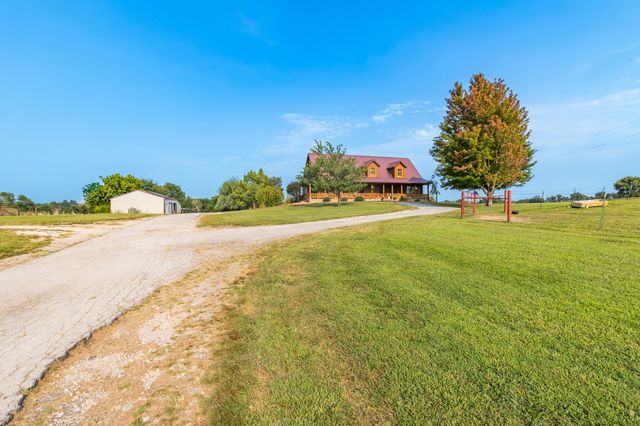 74 New Hope Road, Buffalo, MO 65622