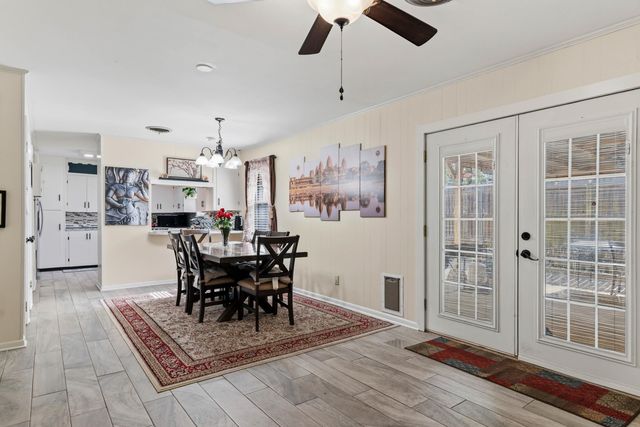 810 Caddo St, Marshall, TX 75672