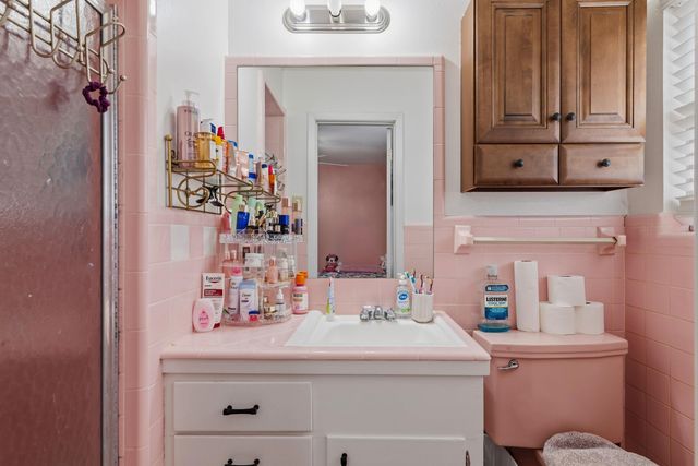 810 Caddo St, Marshall, TX 75672