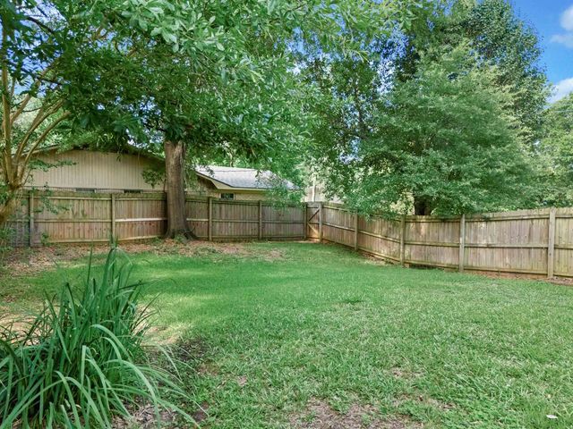 810 Caddo St, Marshall, TX 75672