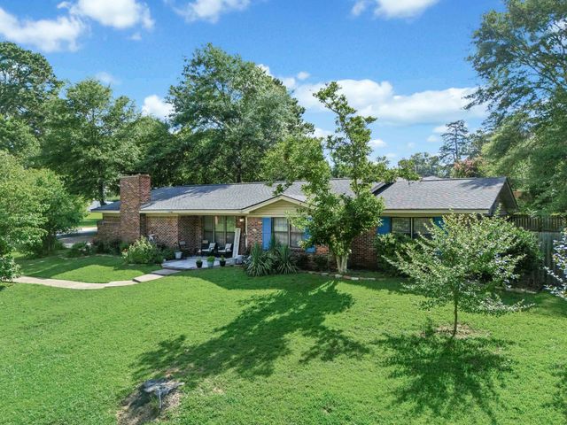 810 Caddo St, Marshall, TX 75672