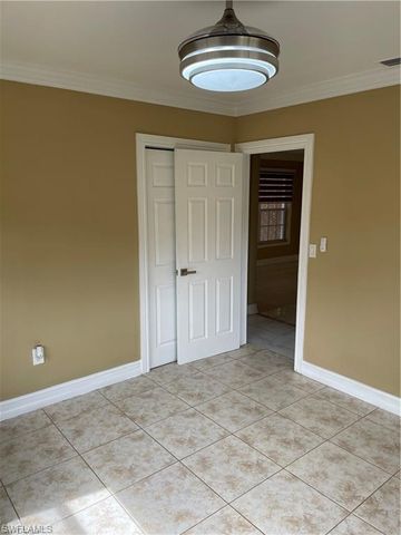 2036 41st ST SW B, Naples, FL 34116