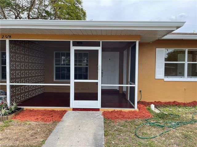 2036 41st ST SW B, Naples, FL 34116