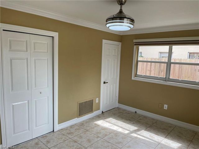 2036 41st ST SW B, Naples, FL 34116