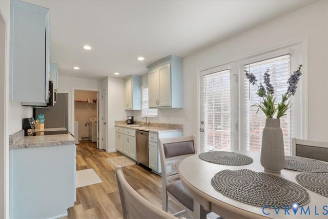 3885 Perthshire Ln, Colonial Heights, VA 23834