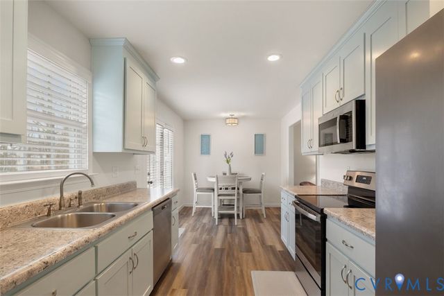 3885 Perthshire Ln, Colonial Heights, VA 23834