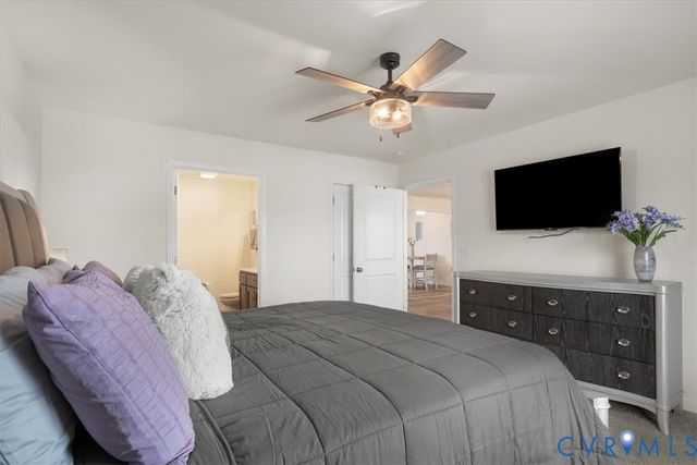 3885 Perthshire Ln, Colonial Heights, VA 23834